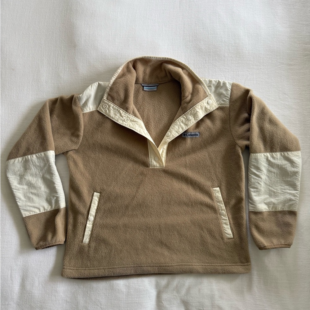 Columbia Tan and Cream Fleece Quarter Snap Pullover